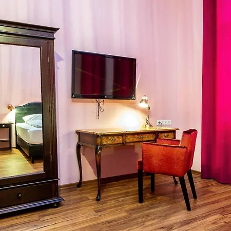 Smarthotel Mystique Self Check-in باد هومبرغ فور دير هوه