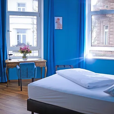 Hotel Mystique 3*