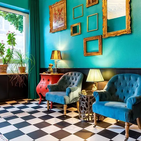 Smarthotel Mystique Self Check-in فندق باد هومبرغ فور دير هوه