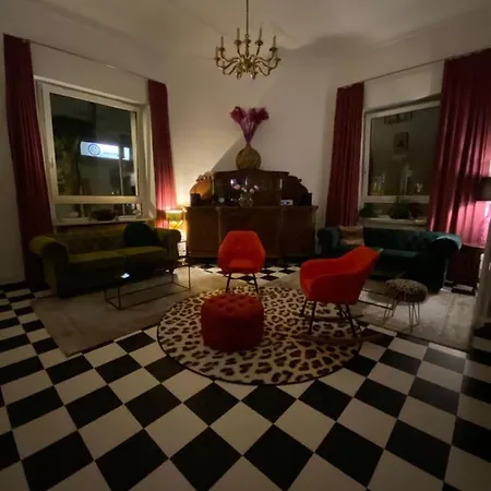 Smarthotel Mystique Self Check-in Hotel 3*