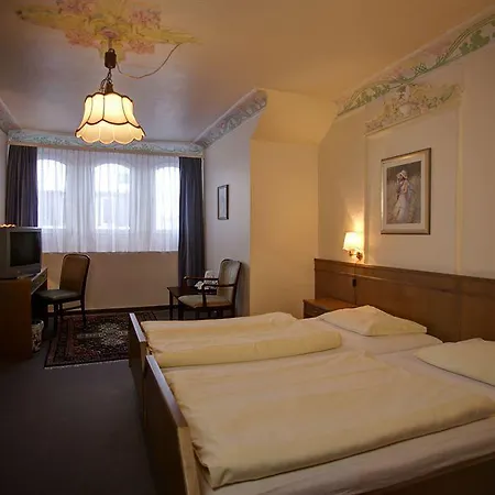 فندق Smarthotel Mystique Self Check-in باد هومبرغ فور دير هوه