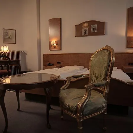 Smarthotel Mystique Self Check-in فندق باد هومبرغ فور دير هوه