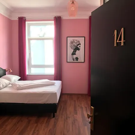 Hotel Smarthotel Mystique Self Check-in